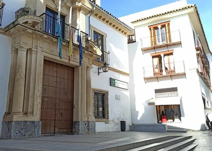 La Pequena Taifa I